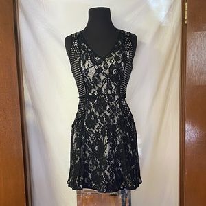 Alya Black Floral Lace Dress Classy and Casual
